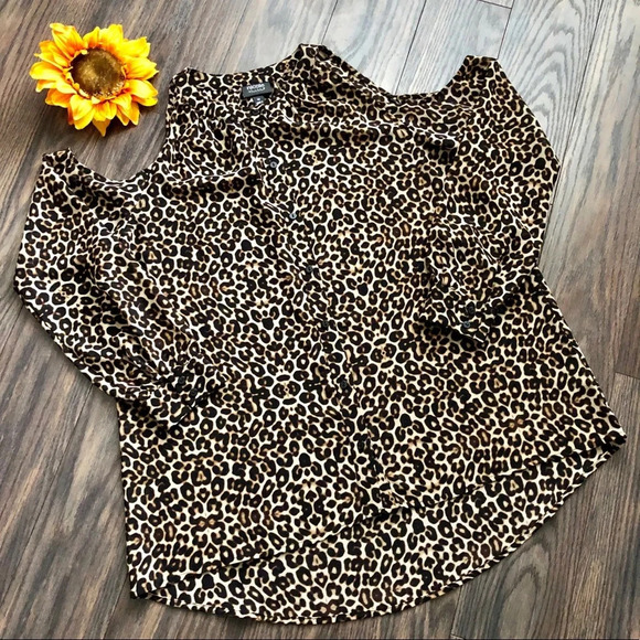 🦋B2G1🦋NICOLE MILLER Leopard Cold Shoulder Button Down Top M - Picture 5 of 8